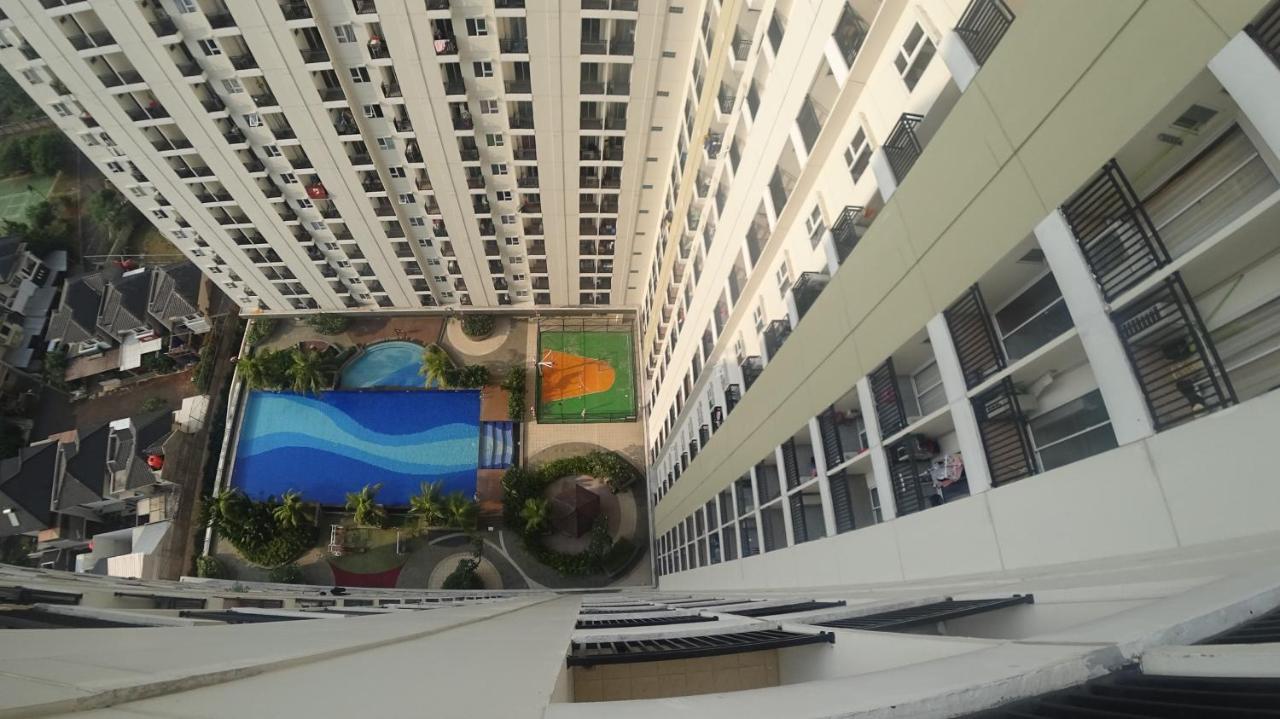 Apartment Cinere Resort Just Sleep & Cozy Depok Dış mekan fotoğraf